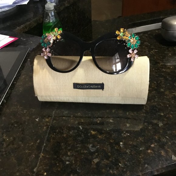 Dolce & Gabbana Runway sunglasses New - Picture 1 of 6